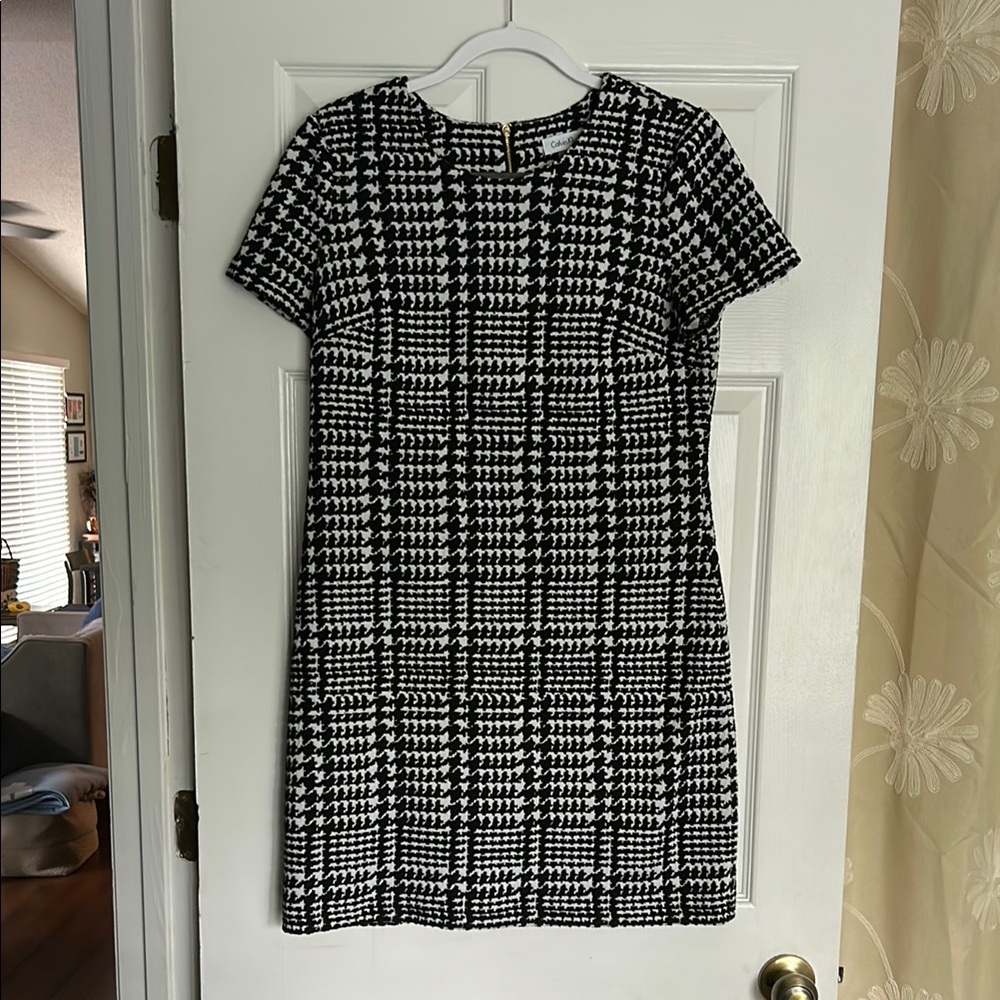 Calvin Klein Black and White Mini Dress Short Sleeve Crew Neck